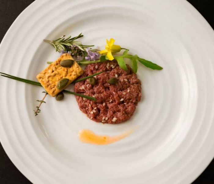 Laborfleisch überzeugt mit appetitlichem Erscheinungsbild und Geschmack. (Foto: Mosa Meat)