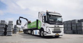 Drei-Wege-Strategie für Null-Emissionen bei Volvo Trucks Volvo Trucks führend in Elektromobilität: Über 5.000 ausgelieferte Lkw (Foto: Volvo Group Trucks Central Europe GmbH)