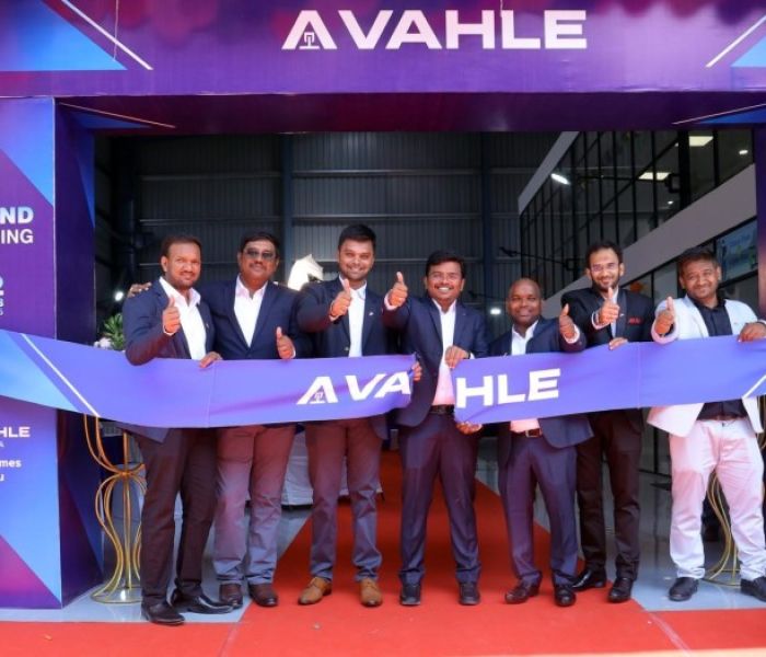 Teamgeist in Chennai: VAHLE India bei der Geb&auml;udeer&ouml;ffnung. (Foto: VAHLE)